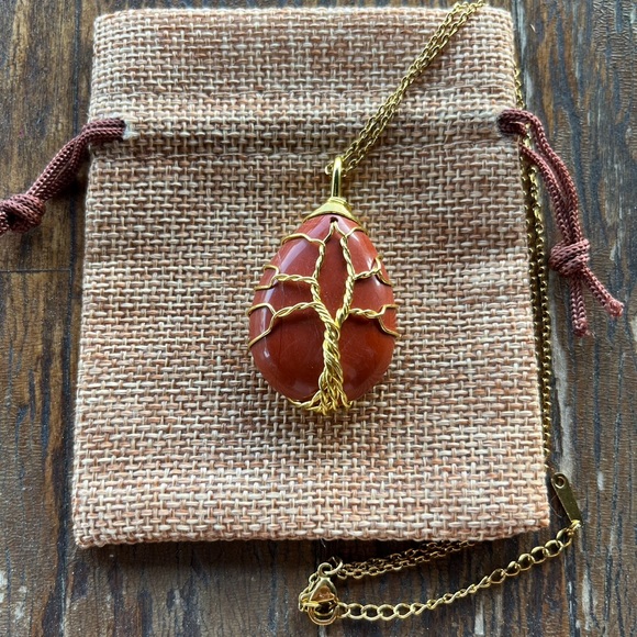 Red Jasper Wire-Wrapped Pendant Crystal Healing Red Jasper Necklace - Picture 1 of 3